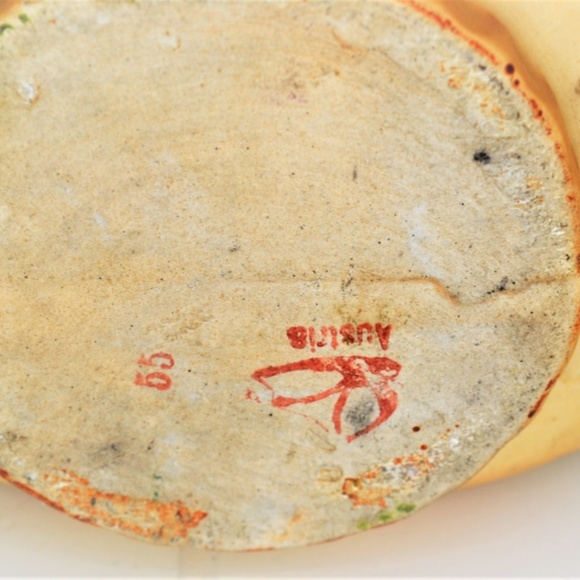 Vintage Art Deco Vase - Picture 7 of 7